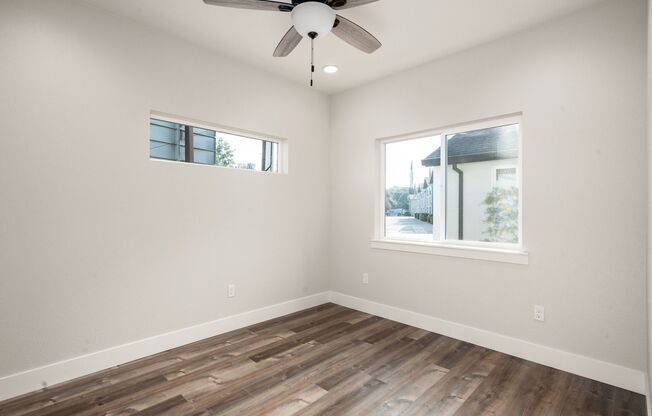 Studio, 1 bath, $1,275, Unit 1122 W Sacramento