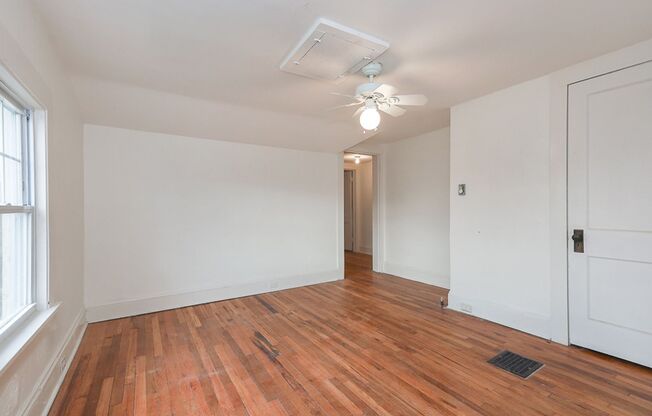 3372 SUTTON RD SHAKER HEIGHTS, OH. 44120