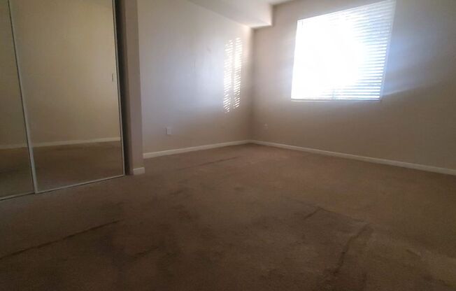 1 bed, 1 bath, 700 sqft, $2,400, Unit #110