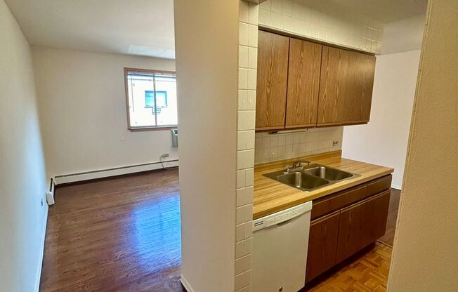 Studio, 1 bath, 525 sqft, $1,625, Unit 531-519