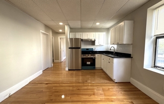 8 LANGMAID AVE
