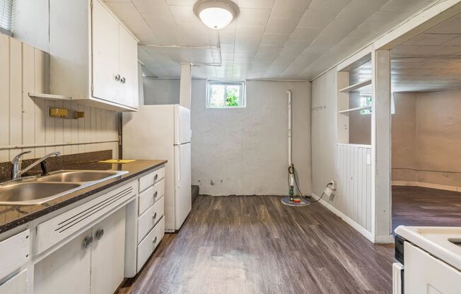 2610 College St - Cedar Falls