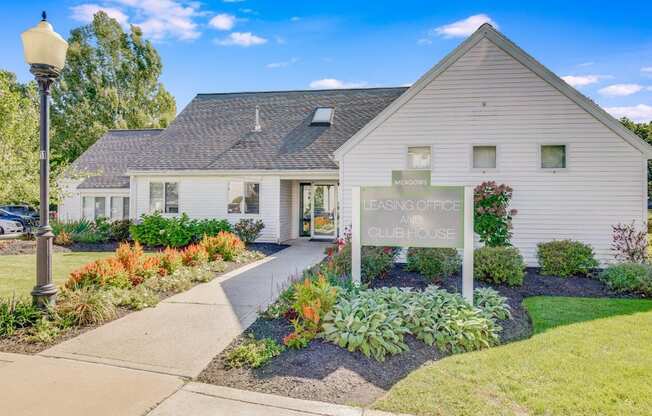 Leasing Office Exterior at The Meadows, Chelmsford, 01824