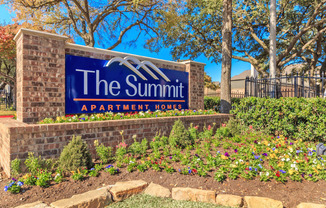 The Summit Apartments