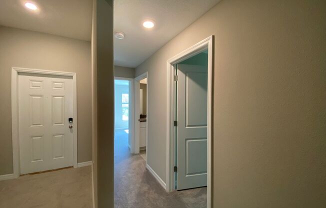 4 beds, 2 baths, $1,895