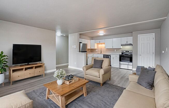 1 bed, 1 bath, 582 sqft, $1,049, Unit 922-04