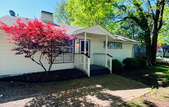 7620 Mohawk Drive
