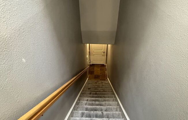 2 beds, 2 baths, $1,895, Unit # 204