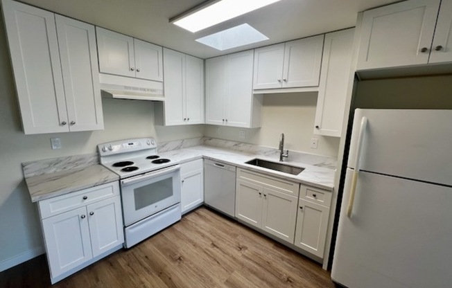 4227 FAIRMOUNT AVE