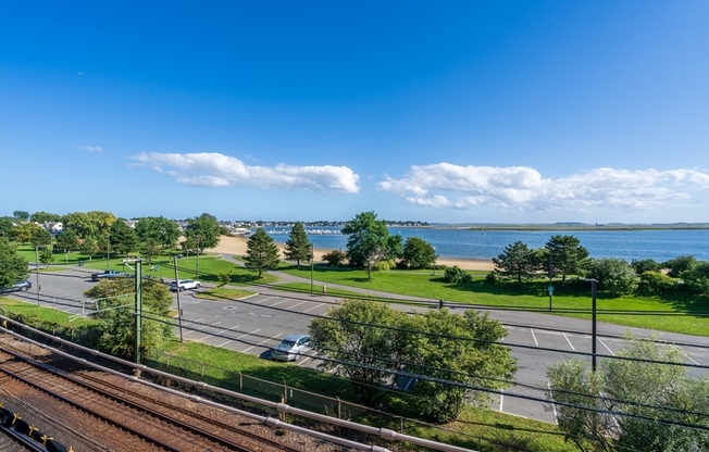 1 bed, 1 bath, 646 sqft, $2,975, Unit PH506