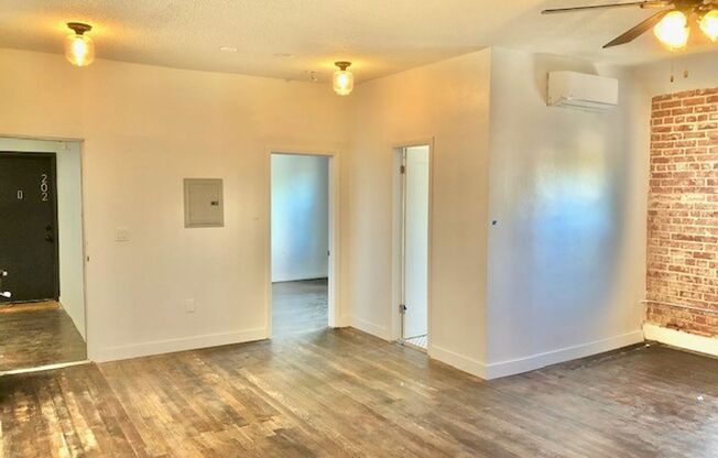 1 bed, 1 bath, 669 sqft, $2,295, Unit Unit #201