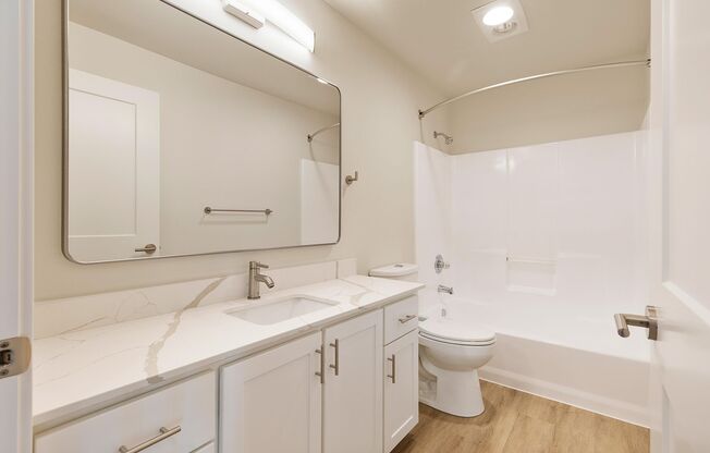 1 bed, 1 bath, 593 sqft, $1,895, Unit 305