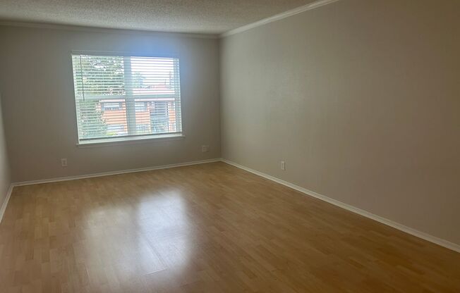 1 bed, 1 bath, 750 sqft, $1,145, Unit ABB-1-305
