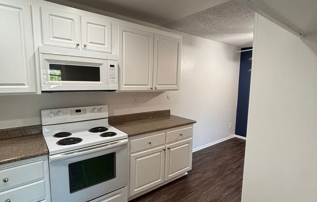 1 bed, 1 bath, 750 sqft, $2,220, Unit 1804