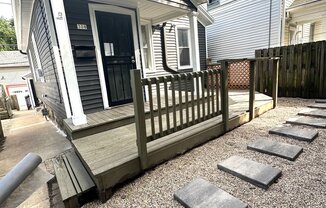 308 W SCOTT ST