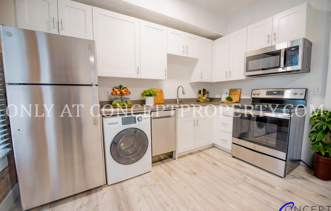 Studio, 1 bath, 251 sqft, $1,025, Unit 4D