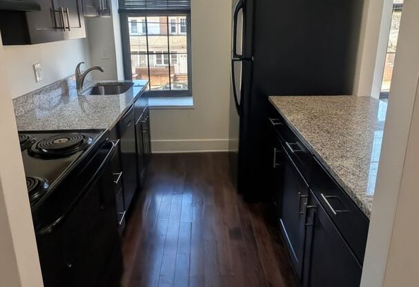 1 bed, 1 bath, 690 sqft, $1,500, Unit 207