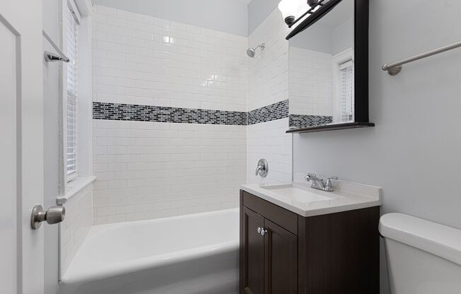 2 beds, 1 bath, 686 sqft, $2,400, Unit 1104-1st Floor