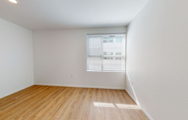 Studio, 1 bath, 175 sqft, $1,195, Unit 4315