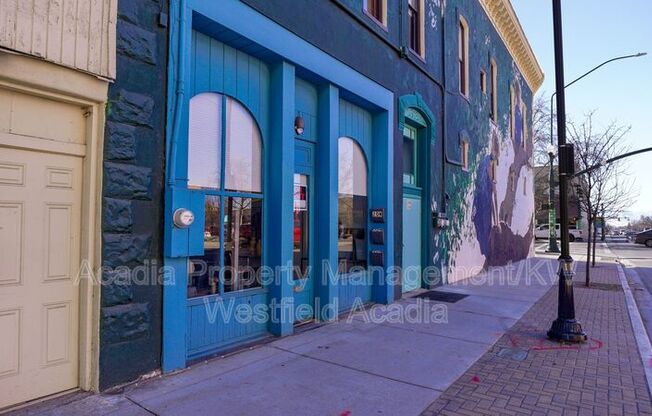 40 N FREEDOM BLVD