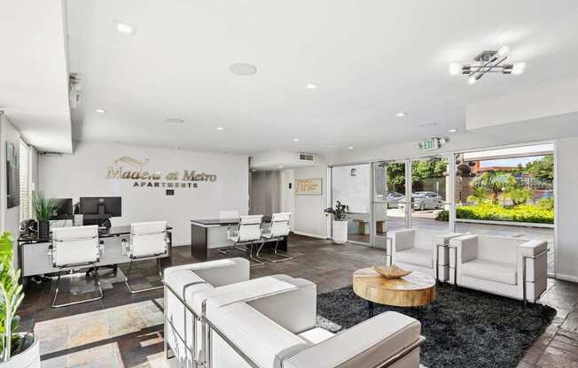 Madera at Metro Clubhouse seating