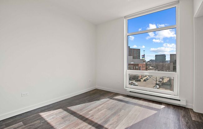 1 bed, 1 bath, 499 sqft, $2,082, Unit 317