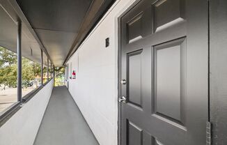 1 bed, 1 bath, 400 sqft, $1,100, Unit Unit B