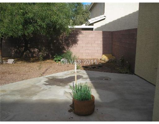 4 beds, 3 baths, $2,500