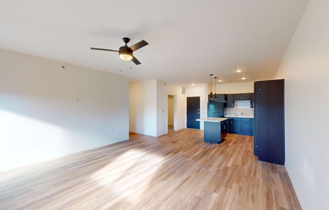 1 bed, 1 bath, 1,003 sqft, $1,295, Unit 7950-1313