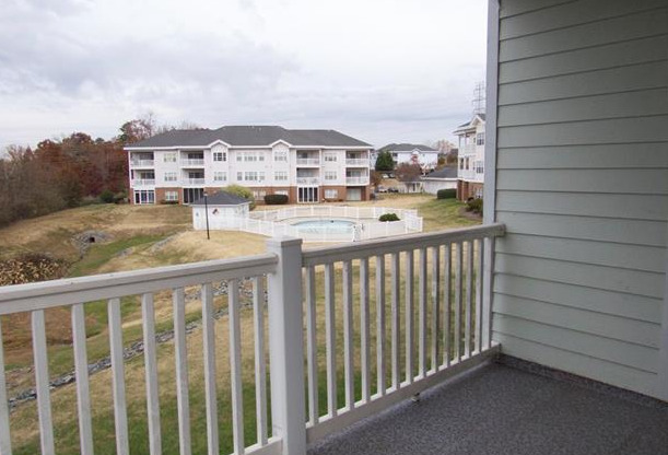 2 beds, 2 baths, $1,350