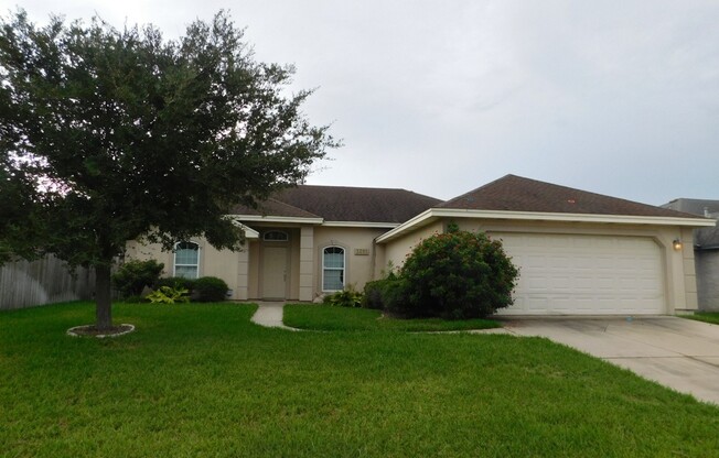 Spacous Southside Split Bedroom Home