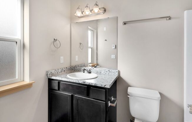 3 beds, 2 baths, 1,021 sqft, $2,295, Unit 541-104
