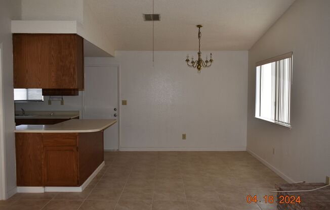 Spacious 3-Bedroom, 2-Bath Home with Bonus Room – Perfect for Families!