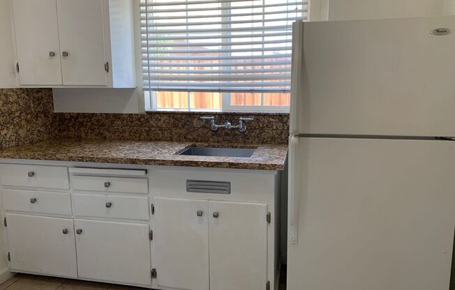 440 N. Fair Oaks Avenue