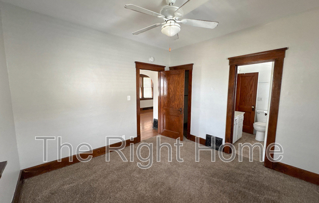 3330 N 59 ST