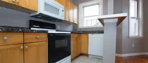 20 Huss Ct Apt 102
