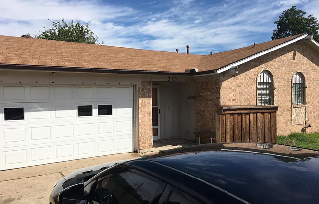 315 PALDAO DR