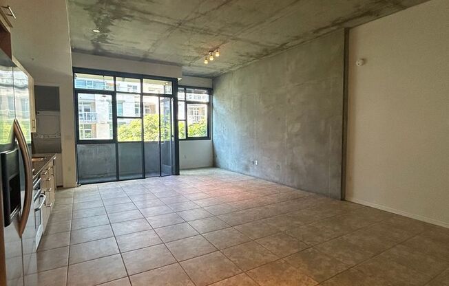 Studio, 1 bath, $2,480, Unit # 316