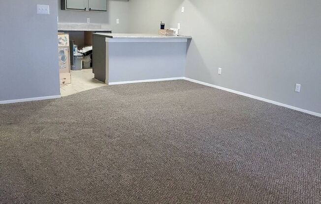 1 bed, 1.5 baths, 786 sqft, $870, Unit 607
