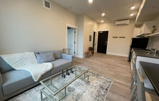 Beautiful Studio and One Bedrooms West Grand Neighborhood