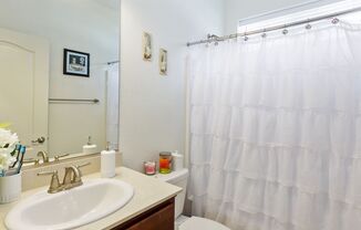 3 beds, 2 baths, $2,400