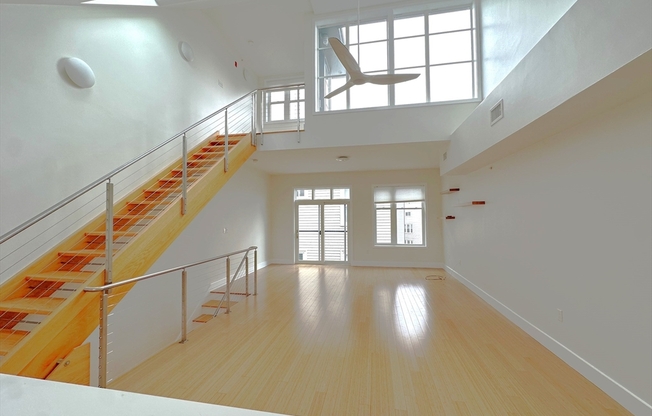 6 BEACON ST