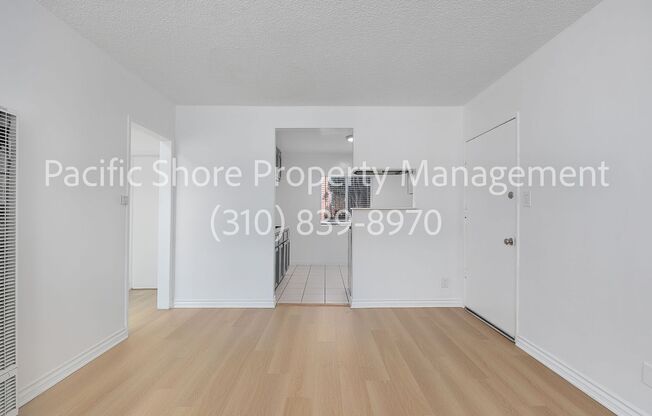 3 beds, 1 bath, $2,695, Unit 40