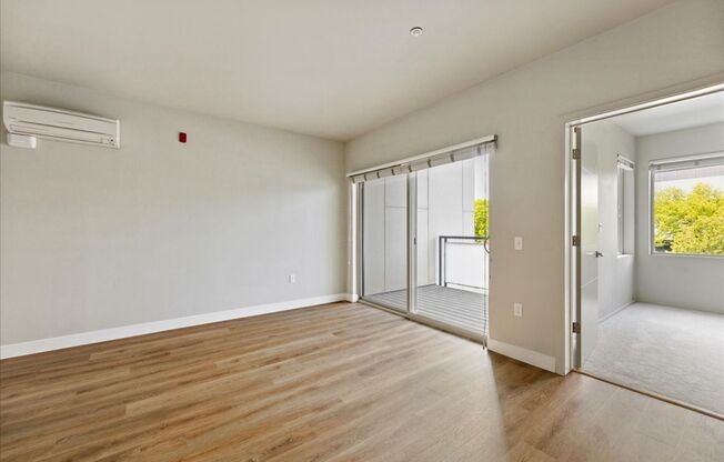 1 bed, 1 bath, 720 sqft, $1,325, Unit 404