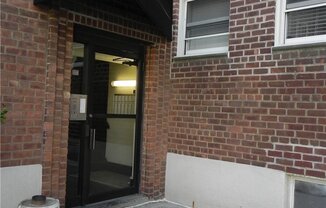 15 Schenck Avenue