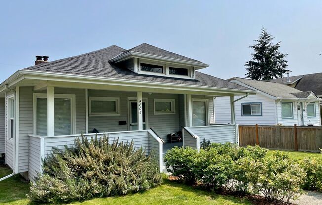 Welcome Home 3b/2ba Craftsman - West Seattle