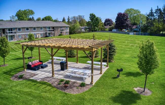 Gazebo View at Glen Hills Apartments, Wisconsin, 53209