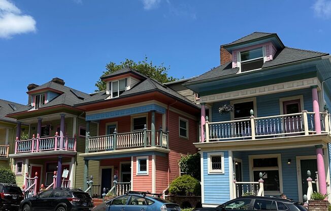 Glisan St. Townhomes