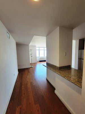 2 beds, 2 baths, 1,100 sqft, $3,500, Unit 1502