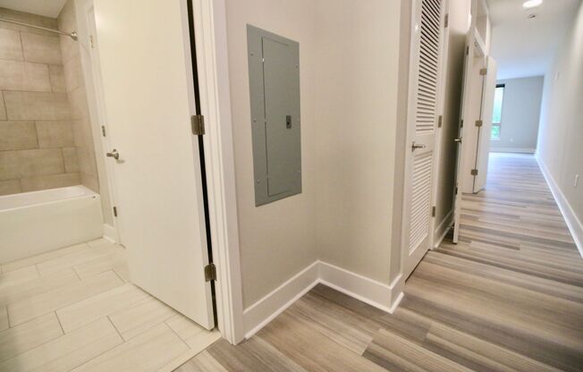 1 bed, 1 bath, 534 sqft, $1,495, Unit APT 536